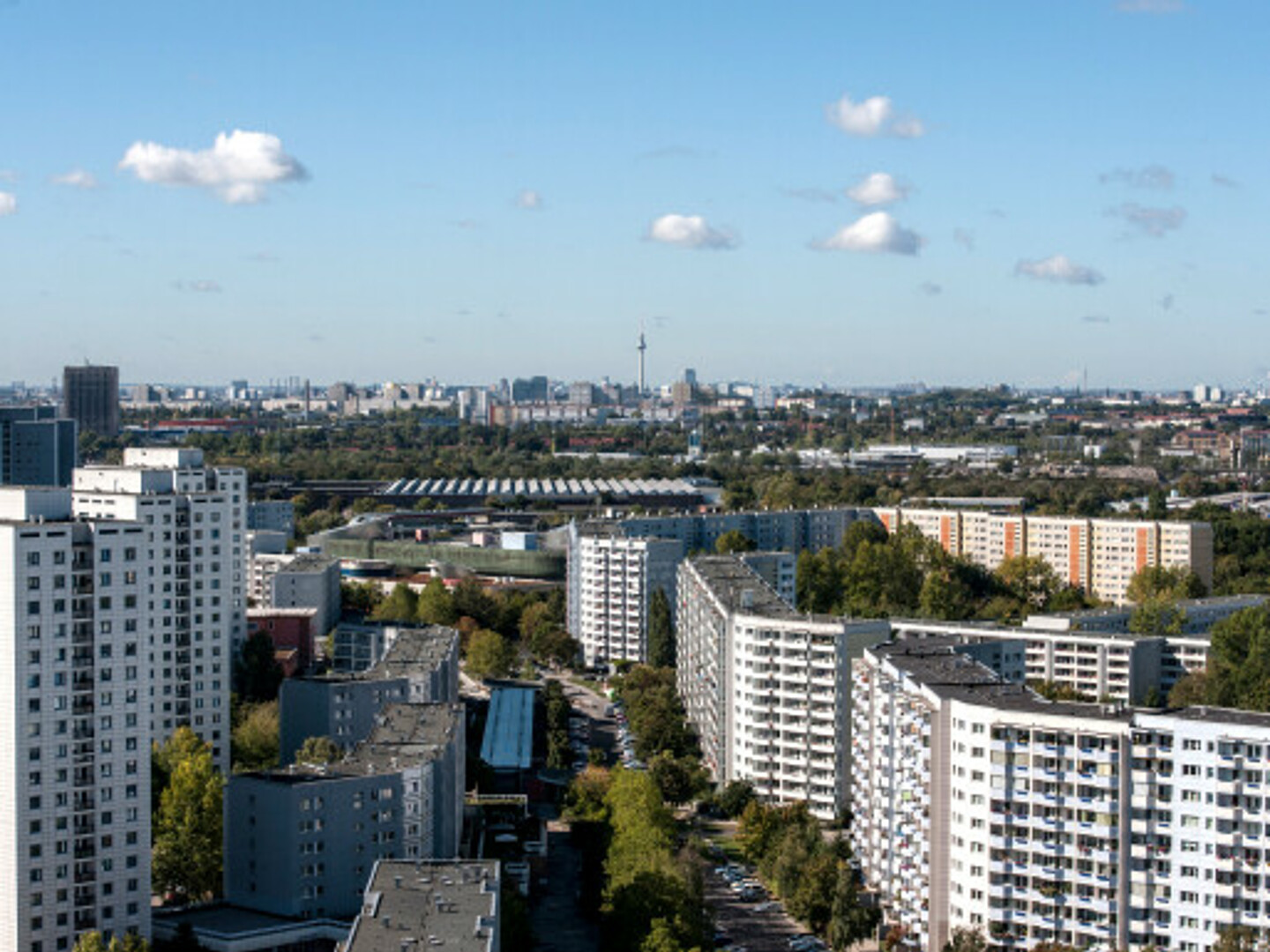 Luftbild der Großsiedlung Karl-Holtz