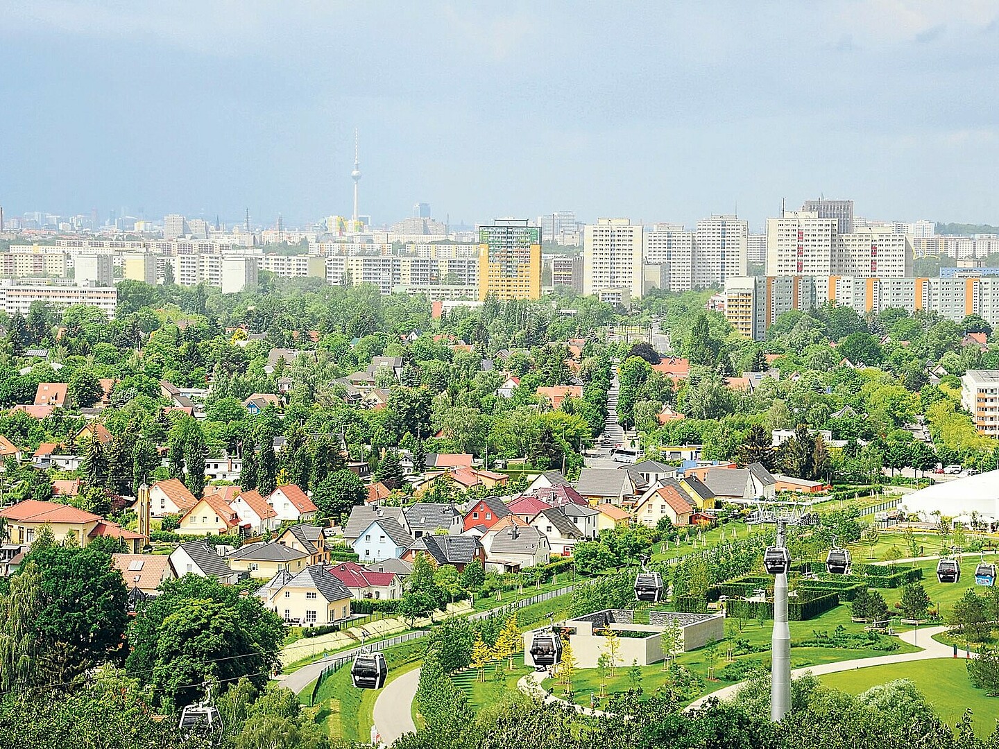 Luftbild der Großsiedlung Karl-Holtz.