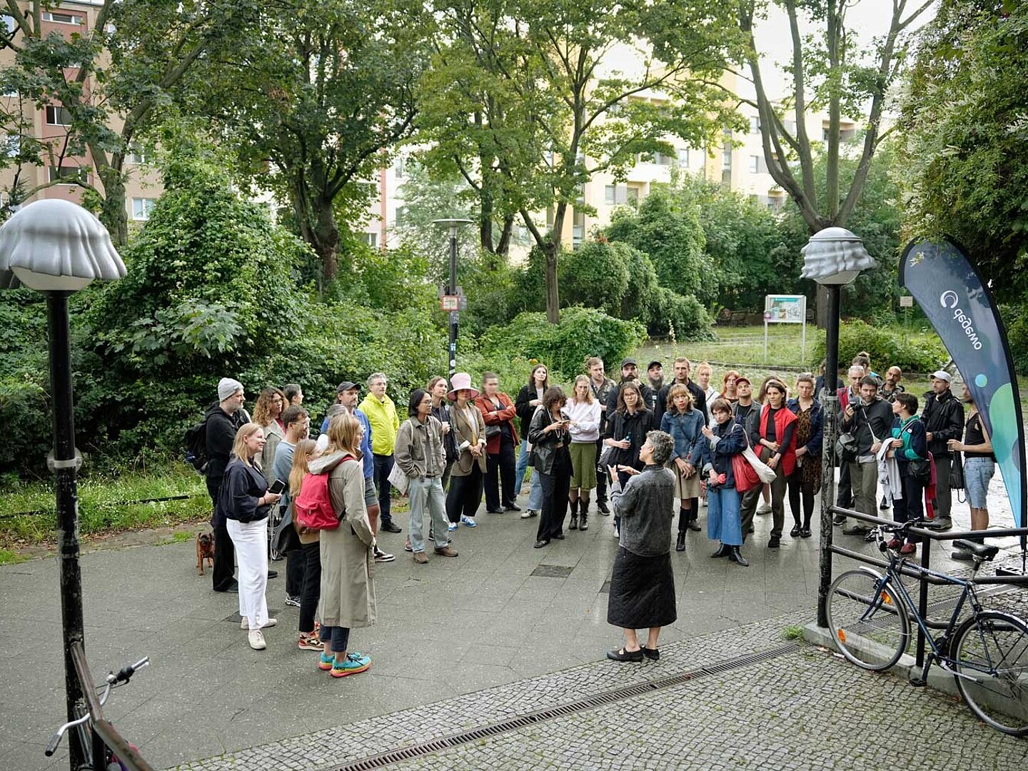 Zuschauer bei der Eröffnung der Nightcaps